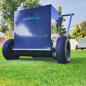 Pieskovačka - TopDresser S75 rovnomerné pieskovanie trávnika